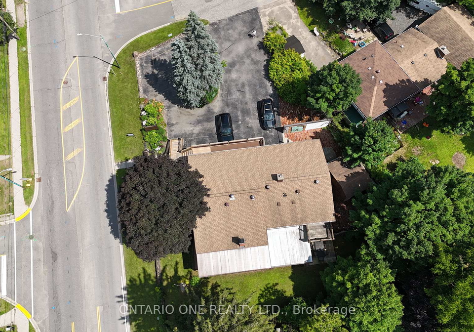 811-bay-street-gravenhurst-ontario-x12225273