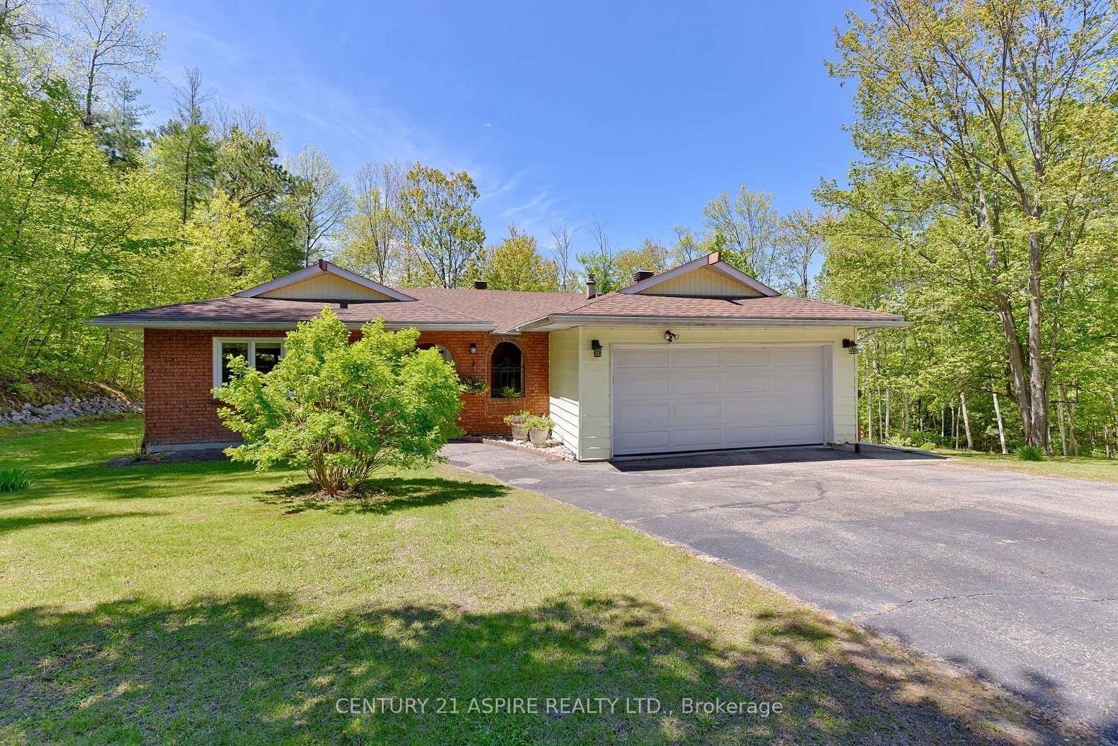 165-rahns-road-laurentian-valley-ontario-x12225413