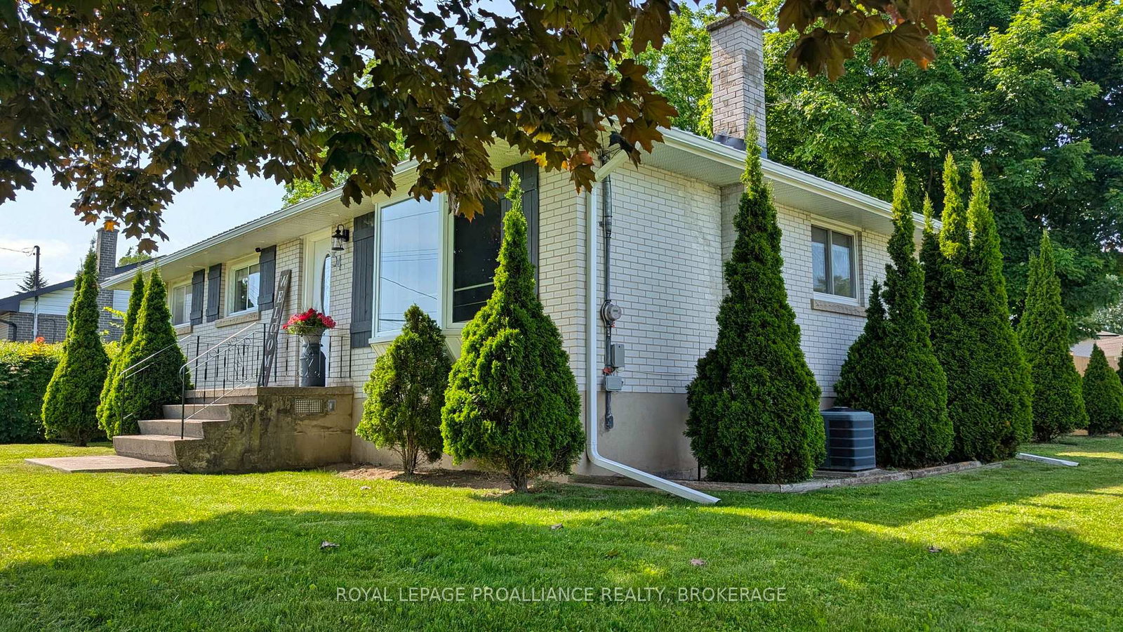 54-amherst-drive-loyalist-ontario-x12225463