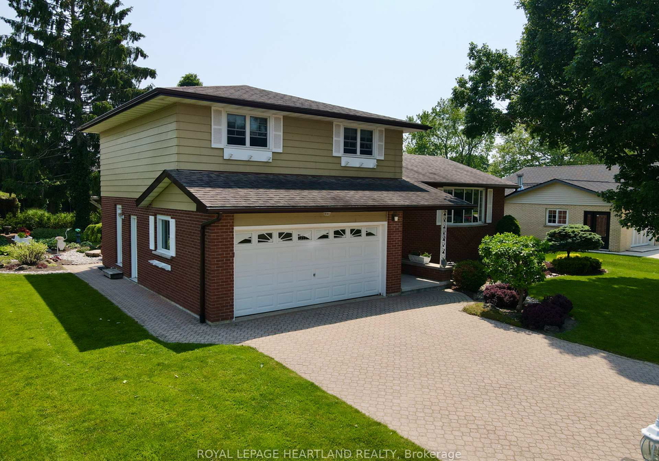 261-churchill-drive-south-huron-ontario-x12225472