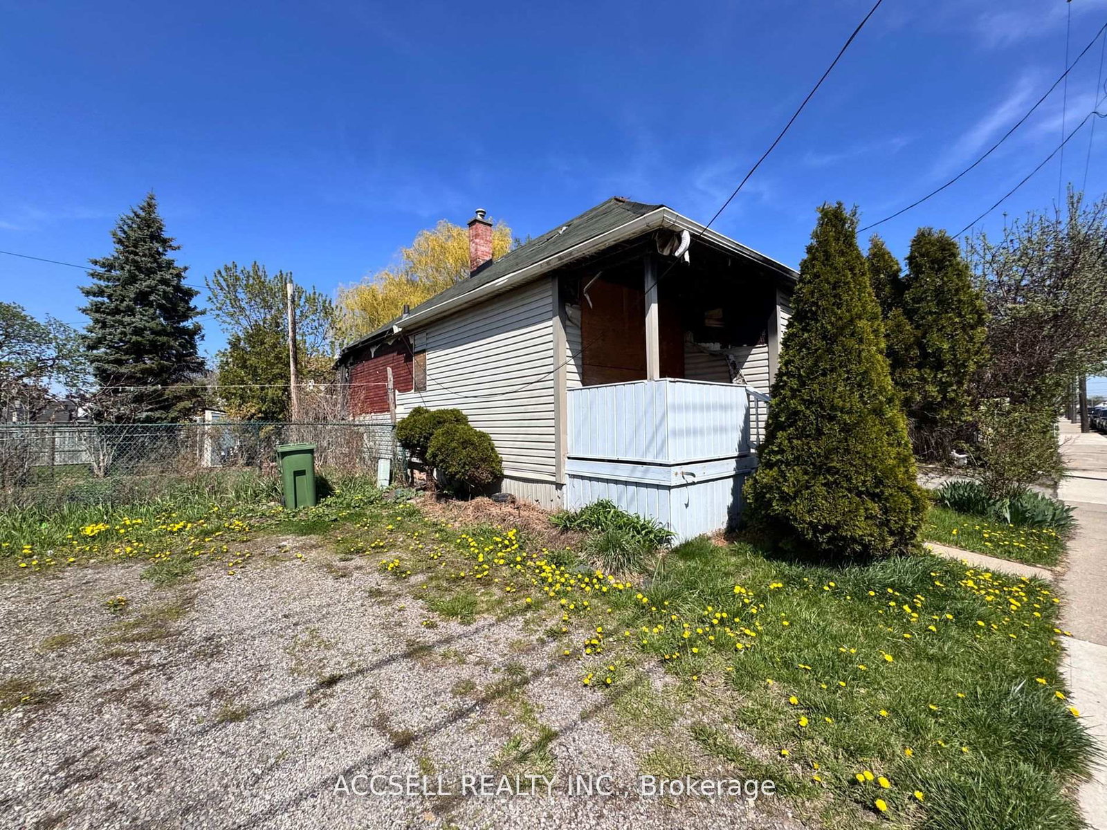 1371-cannon-street-e-hamilton-ontario-x12225566