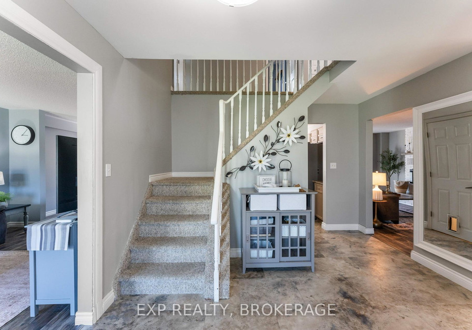 949-alpine-court-kingston-ontario-x12225683