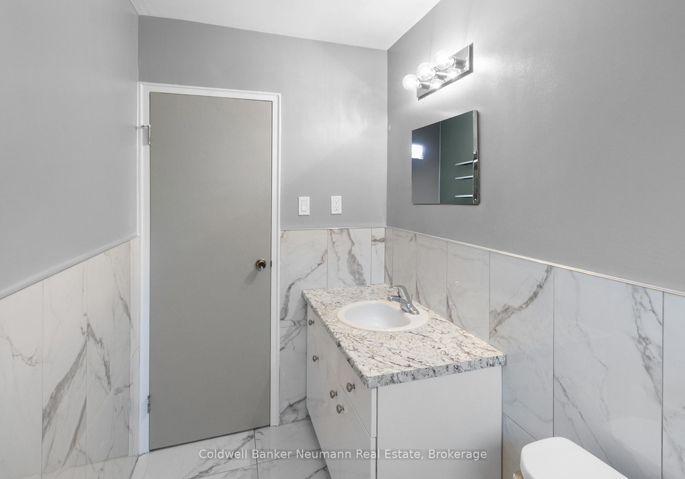 8-delaware-avenue-guelph-ontario-x12225725