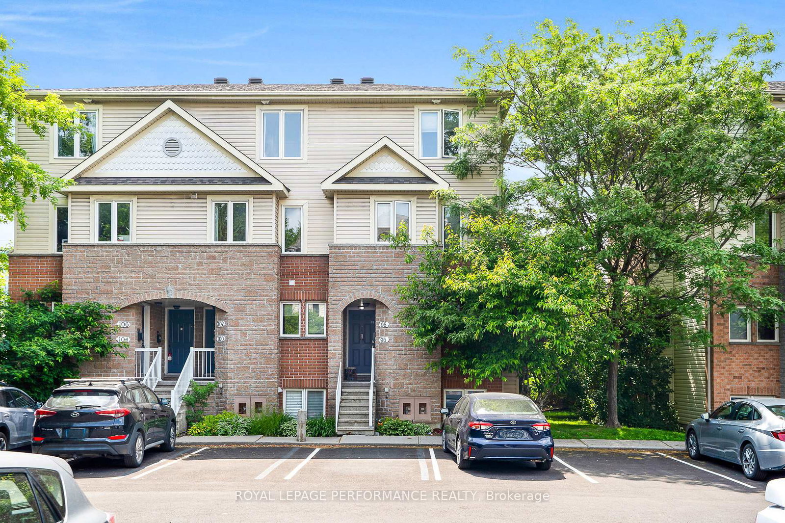 96-strathaven-private-ottawa-ontario-x12225757