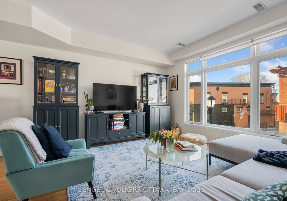 4-sherbrooke-avenue-ottawa-ontario-x12225813