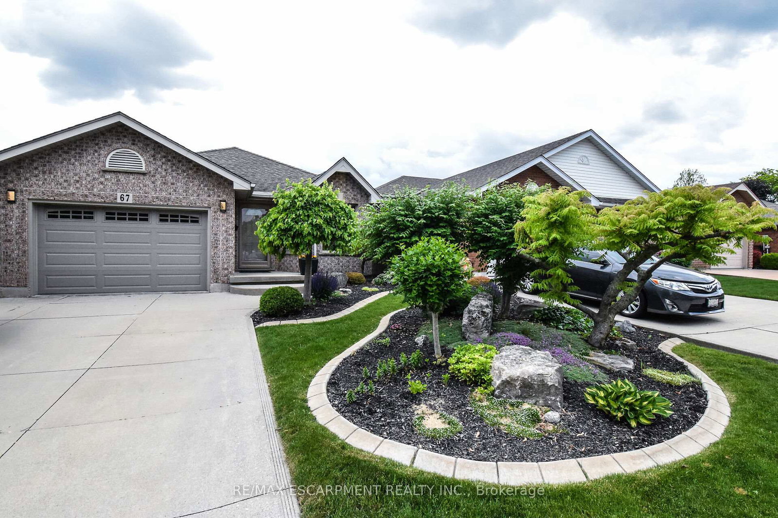 67-lawnhurst-drive-hamilton-ontario-x12226074