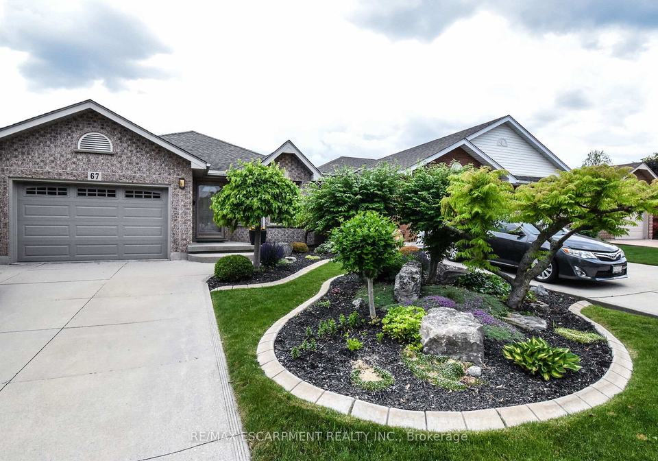 67-lawnhurst-drive-hamilton-ontario-x12226074