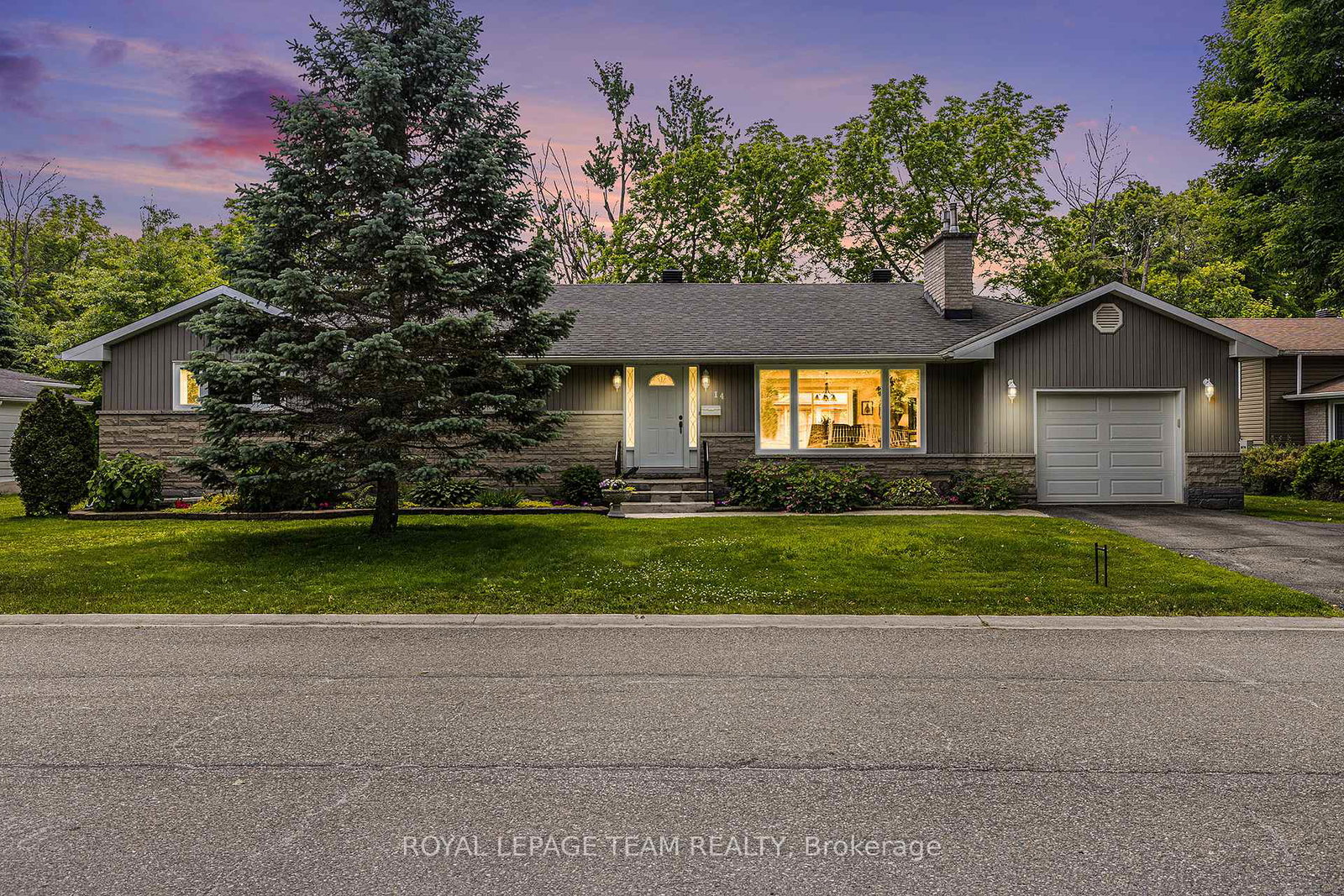 14-glenview-crescent-perth-ontario-x12226109