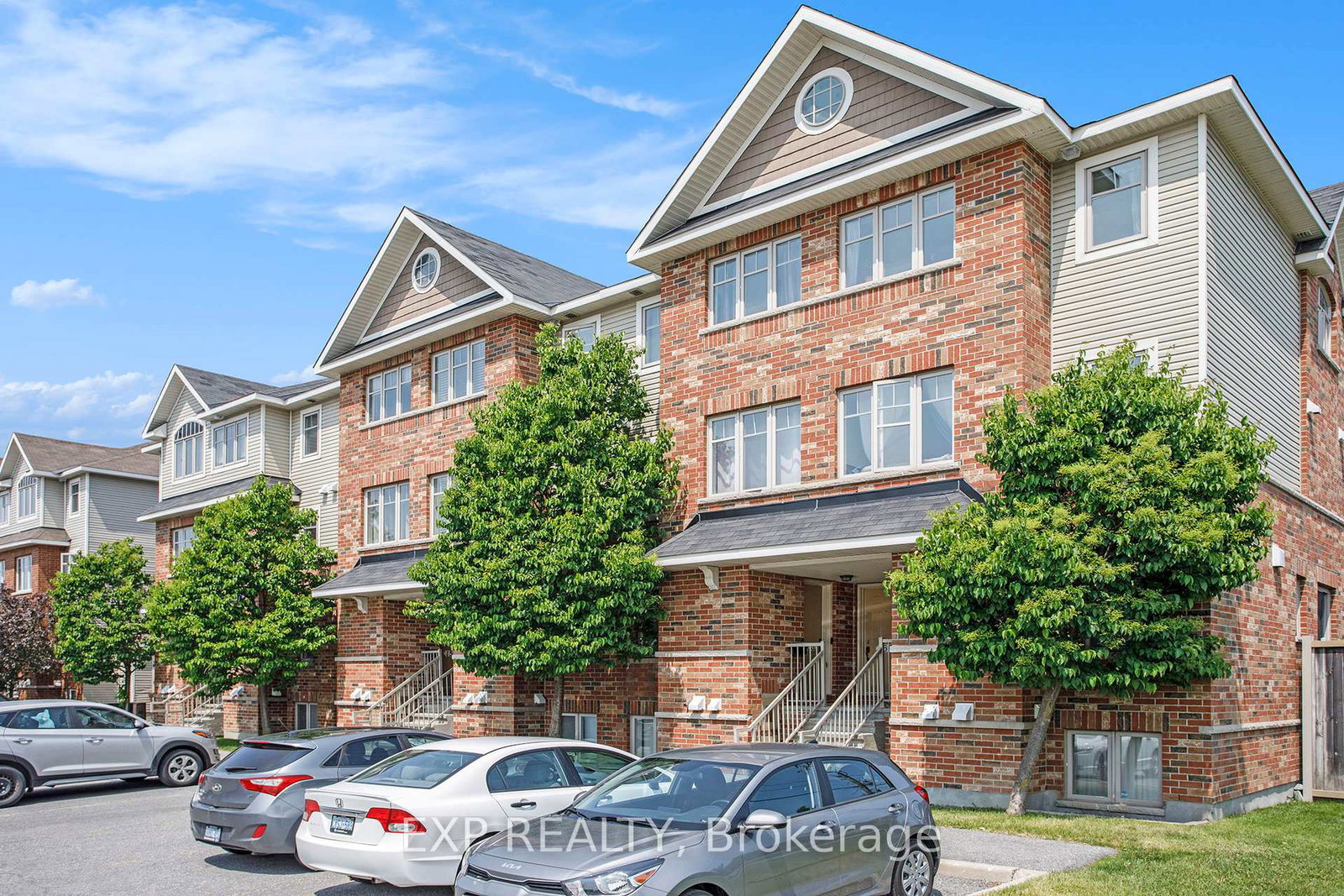 163-keltie-private-ottawa-ontario-x12226192