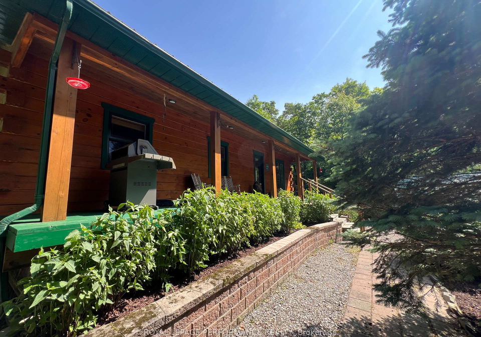 252-lacourse-lane-lanark-highlands-ontario-x12226264