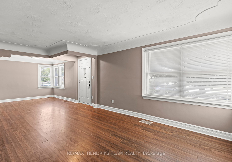 114-dodson-street-hamilton-ontario-x12226659