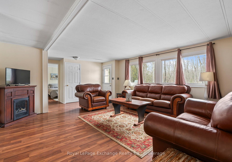 184-scotts-point-road-kincardine-ontario-x12226929