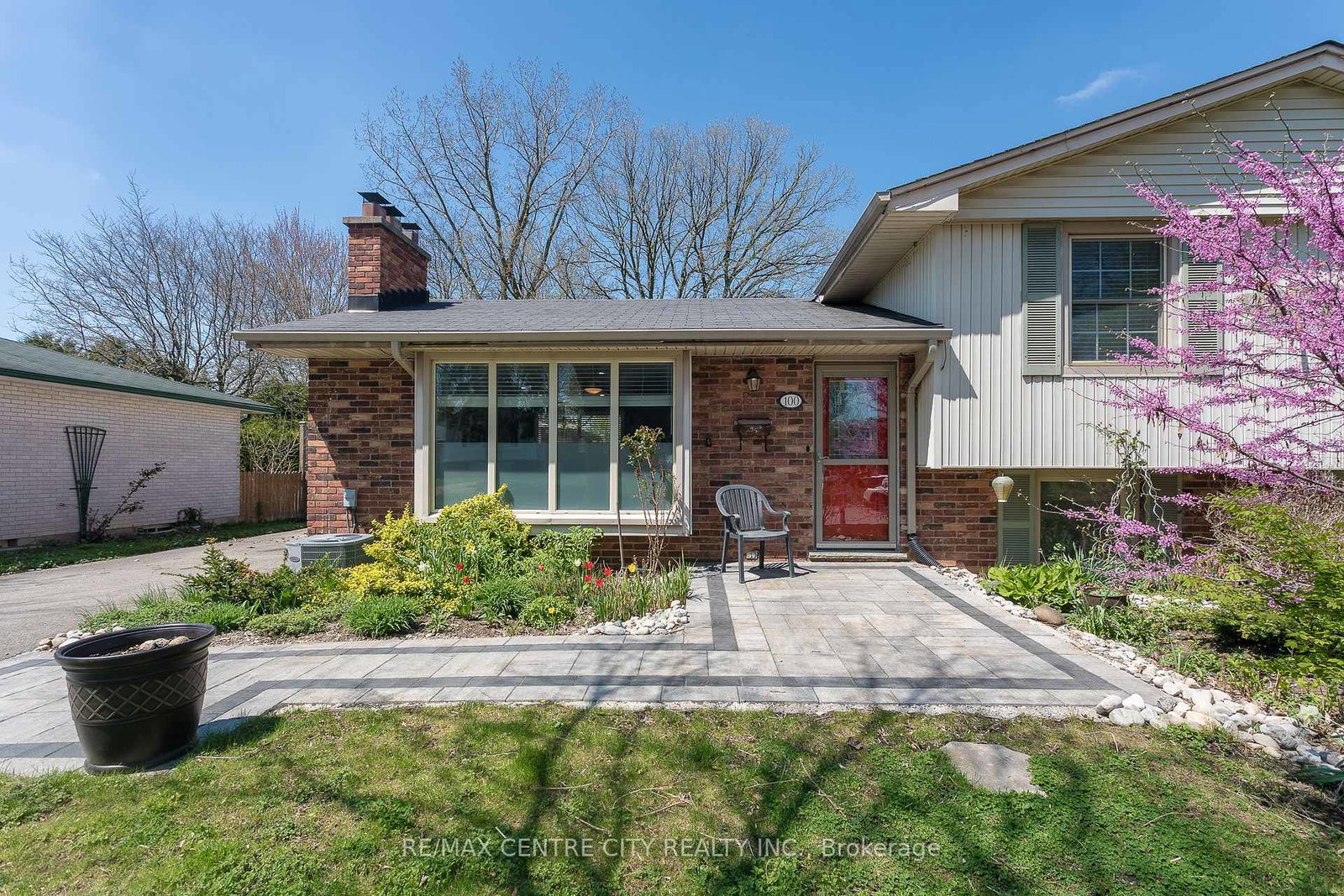 100-honeysuckle-crescent-london-east-ontario-x12227005