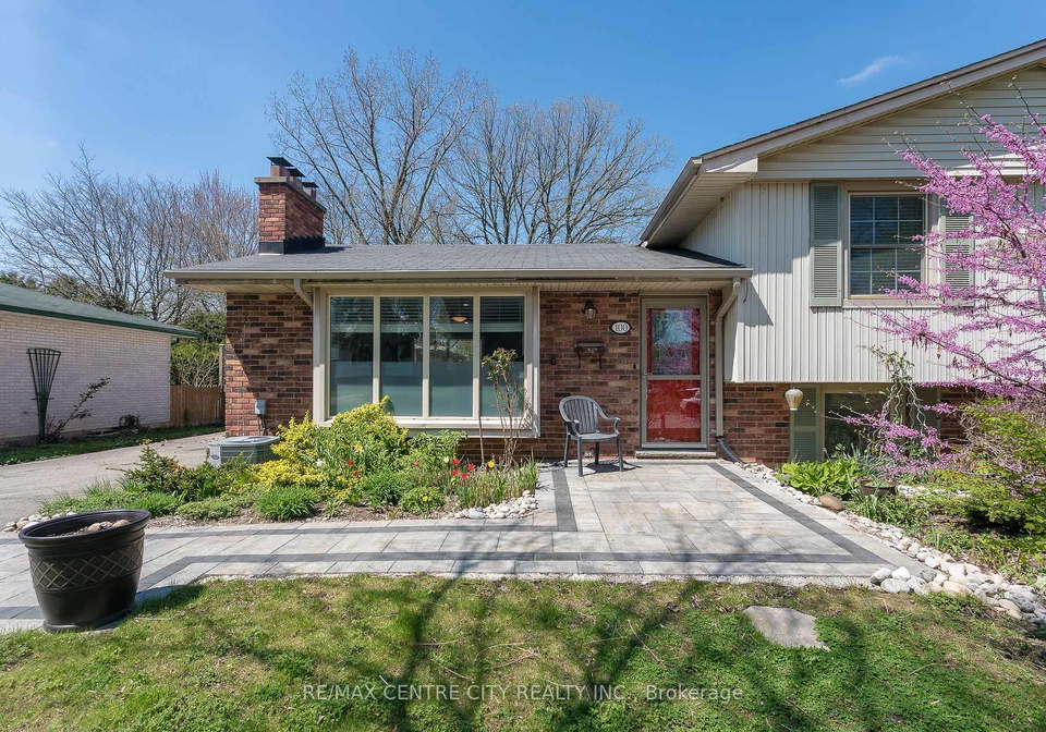 100-honeysuckle-crescent-london-east-ontario-x12227005