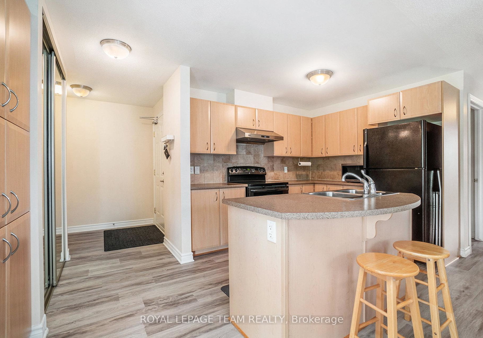 355-paseo-private-ottawa-ontario-x12227006