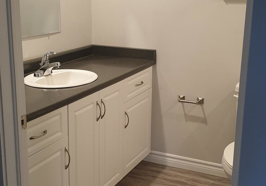 540-wallace-avenue-s-north-perth-ontario-x12227070