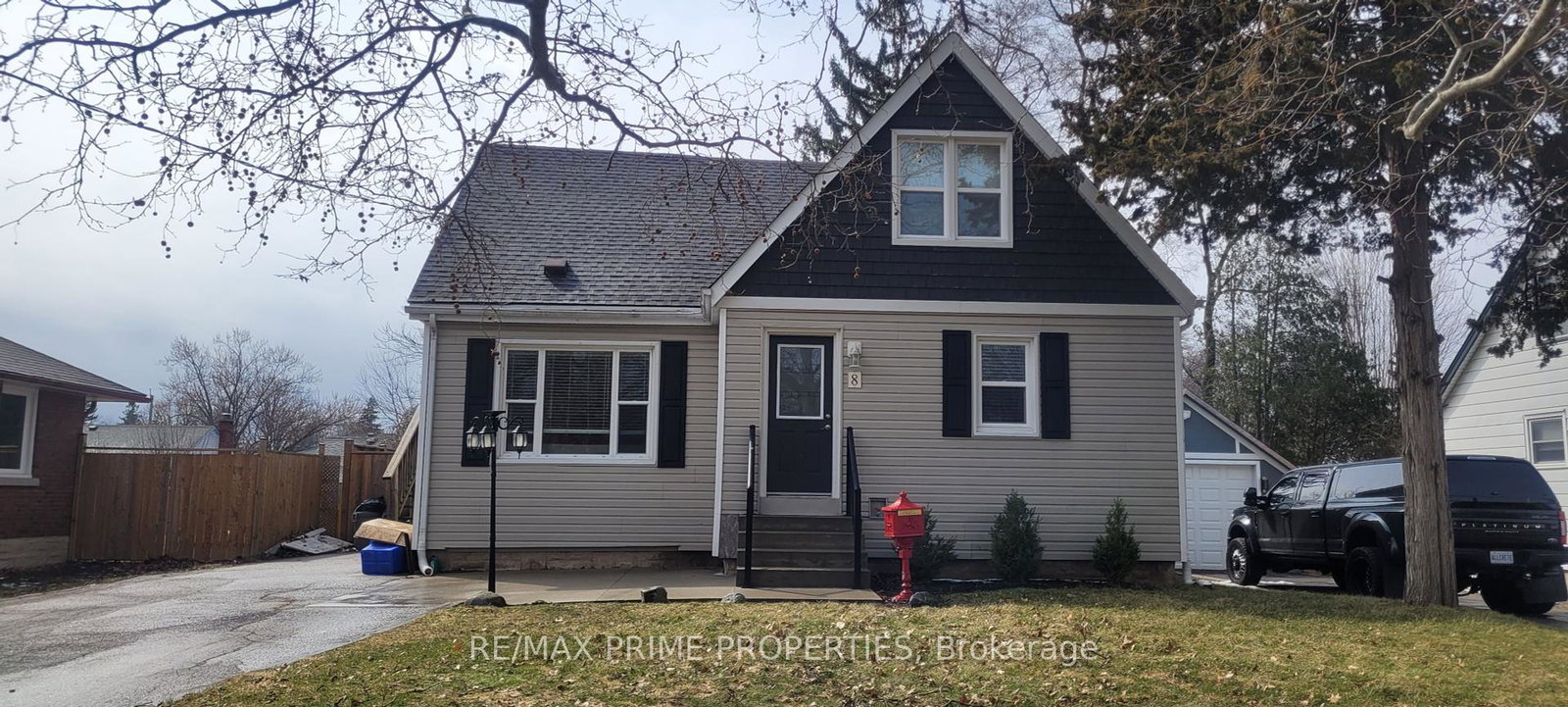 8-elgin-street-s-cambridge-ontario-x12227095