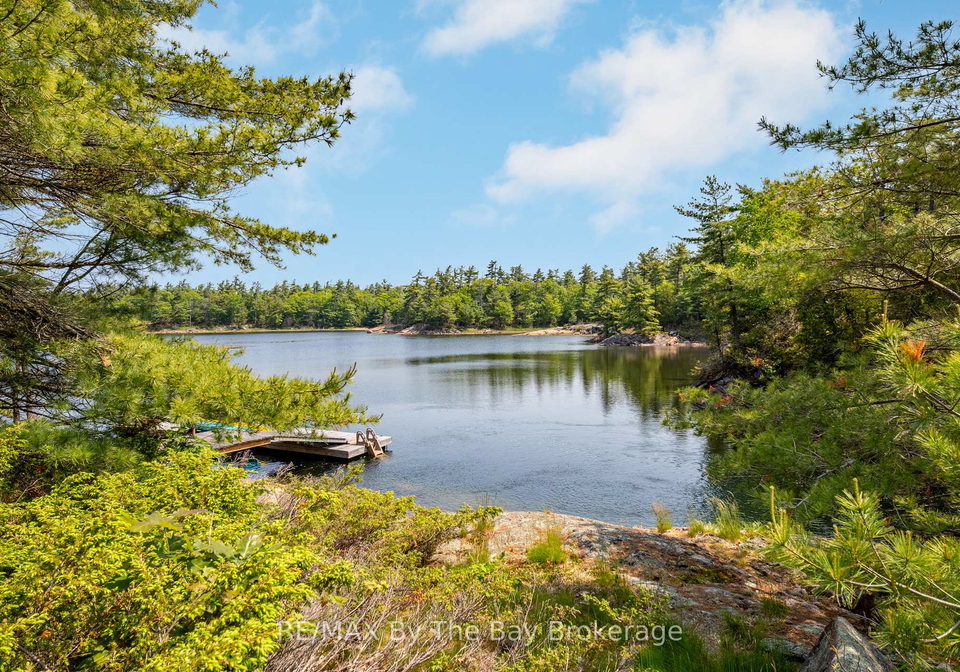 12-is-3900-georgian-bay-ontario-x12227222