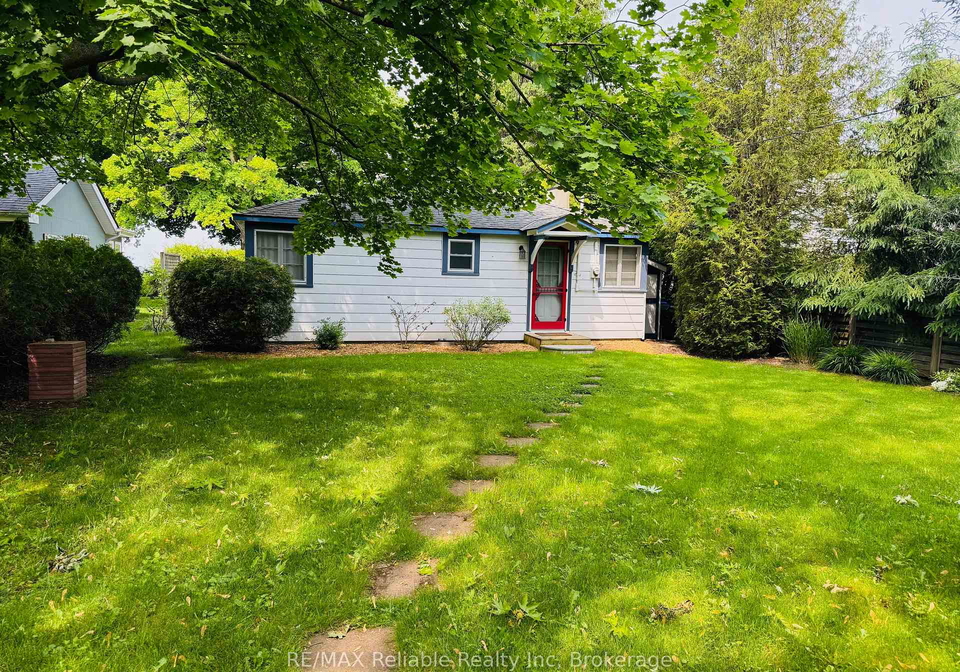 75547-elliot-street-bluewater-ontario-x12227580