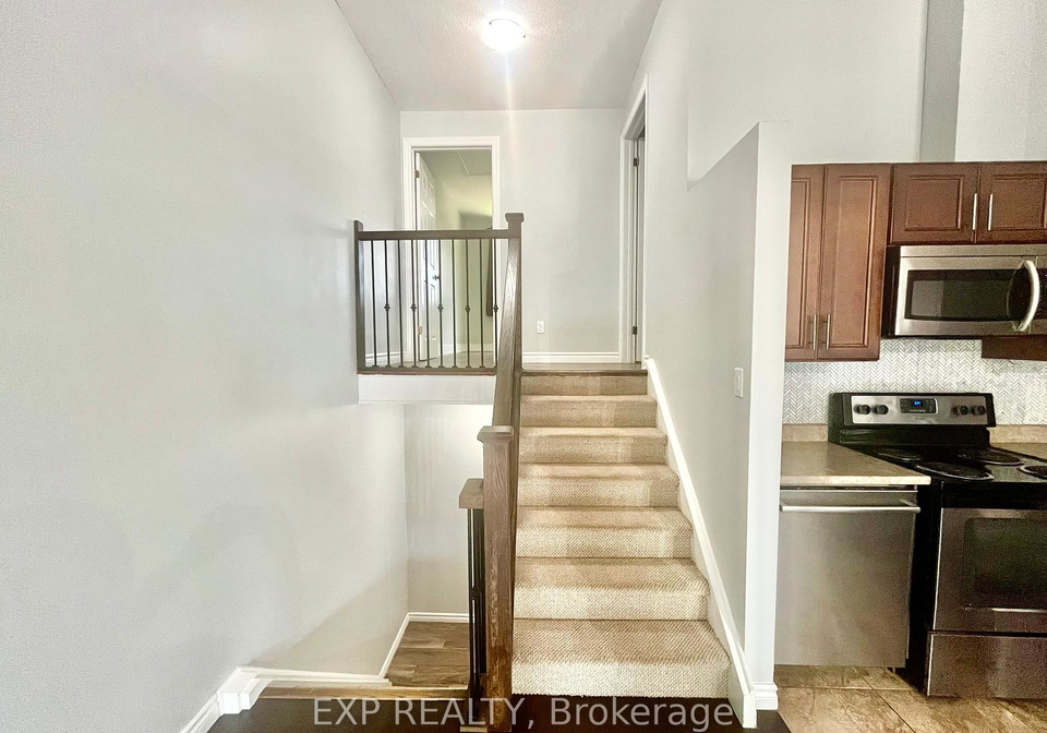 118-overlea-drive-kitchener-ontario-x12227719