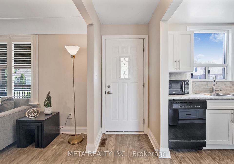 210-east-14th-street-hamilton-ontario-x12227722