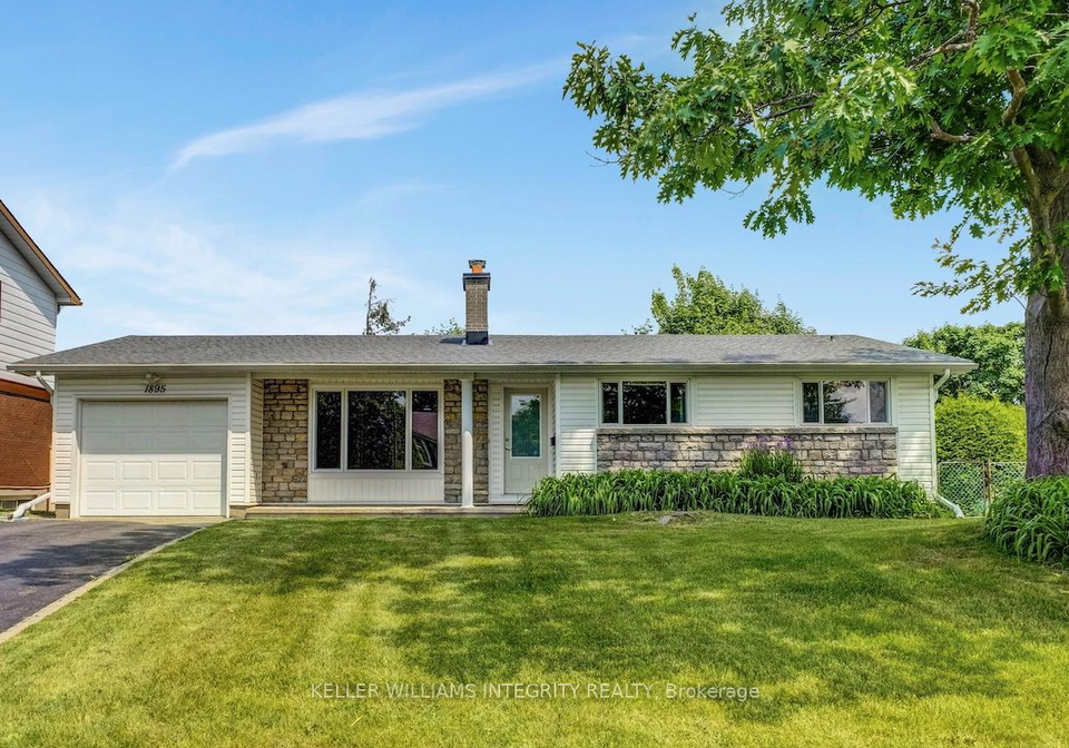 1895-greenacre-crescent-ottawa-ontario-x12227825