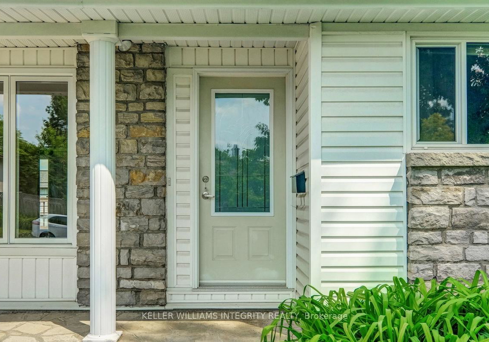 1895-greenacre-crescent-ottawa-ontario-x12227825