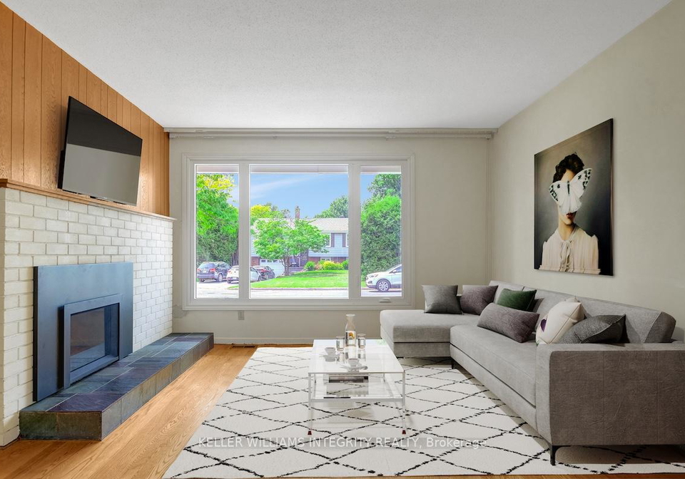 1895-greenacre-crescent-ottawa-ontario-x12227825