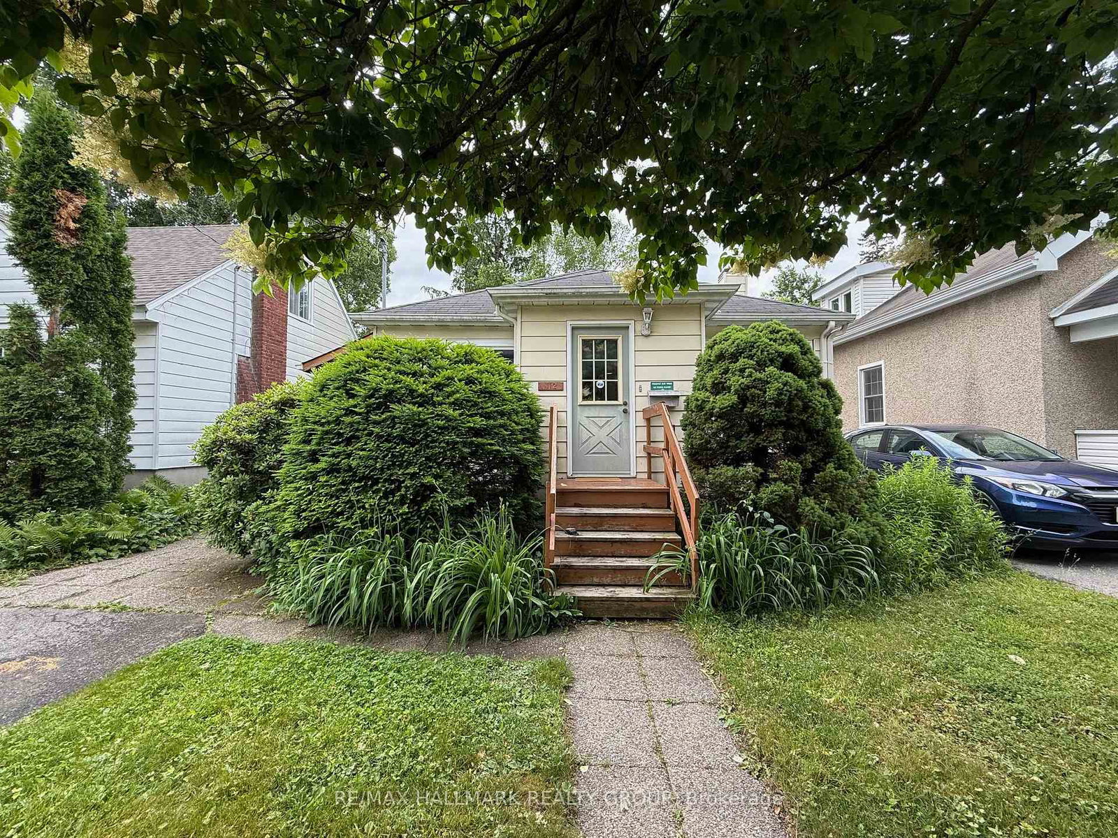 112-clegg-street-ottawa-ontario-x12228092