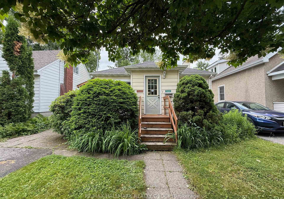 112-clegg-street-ottawa-ontario-x12228092