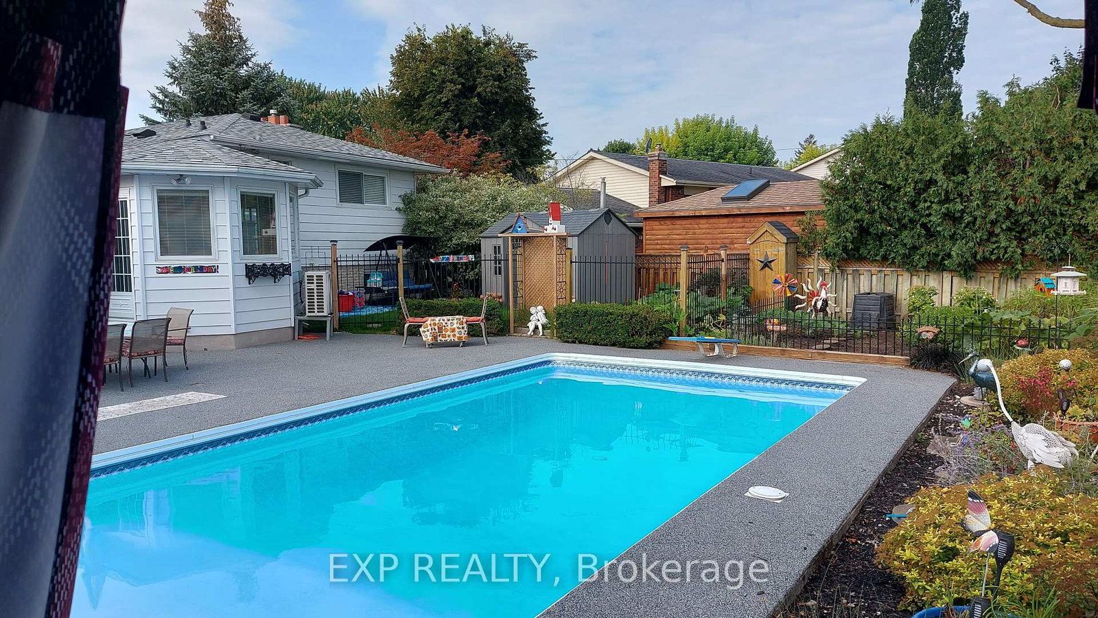 96-langford-drive-lucan-biddulph-ontario-x12228141