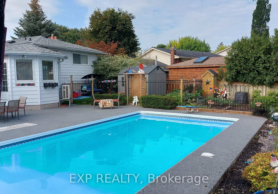 96-langford-drive-lucan-biddulph-ontario-x12228141