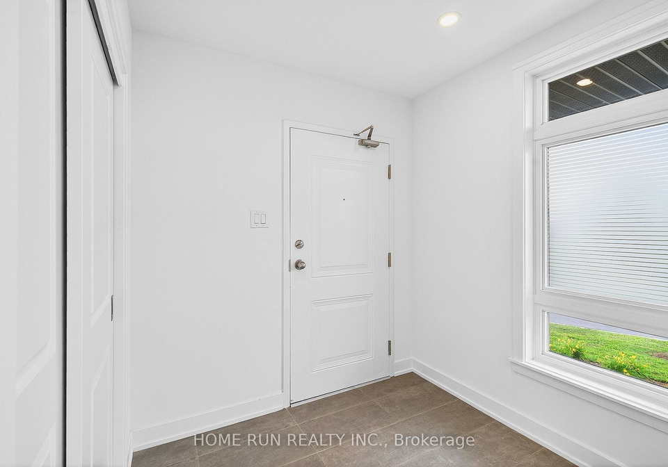 300-tulum-crescent-kanata-ontario-x12228278