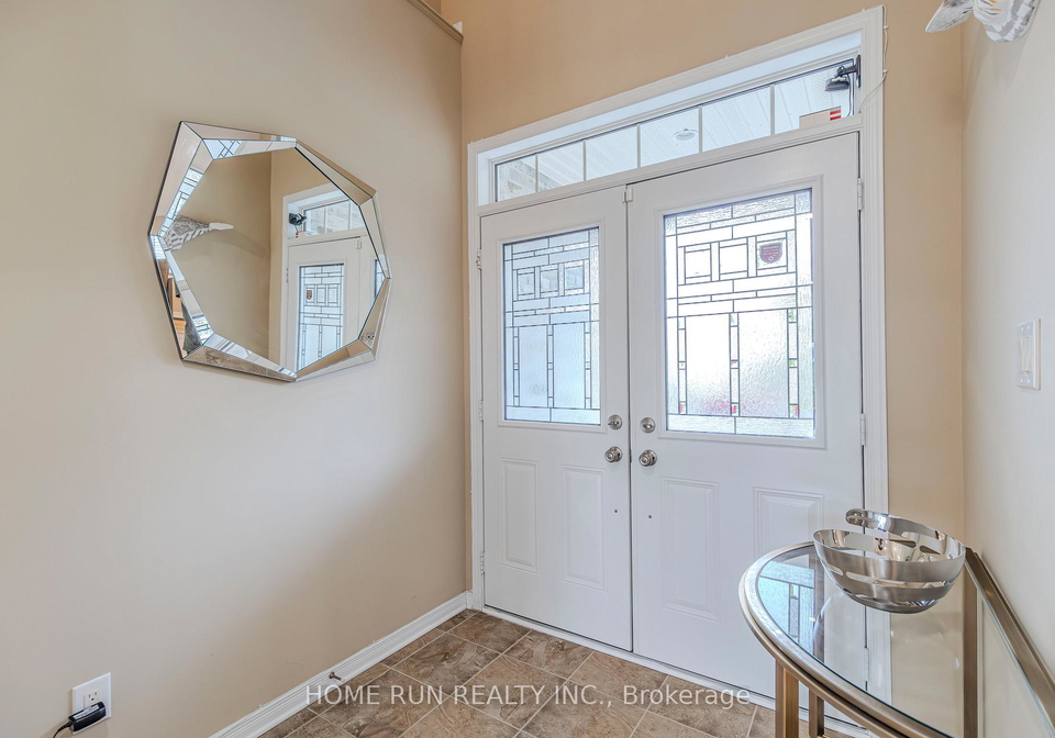 828-kilbirnie-drive-ottawa-ontario-x12228332