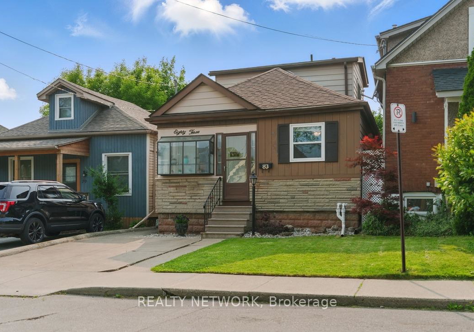 83-houghton-avenue-n-hamilton-ontario-x12228364