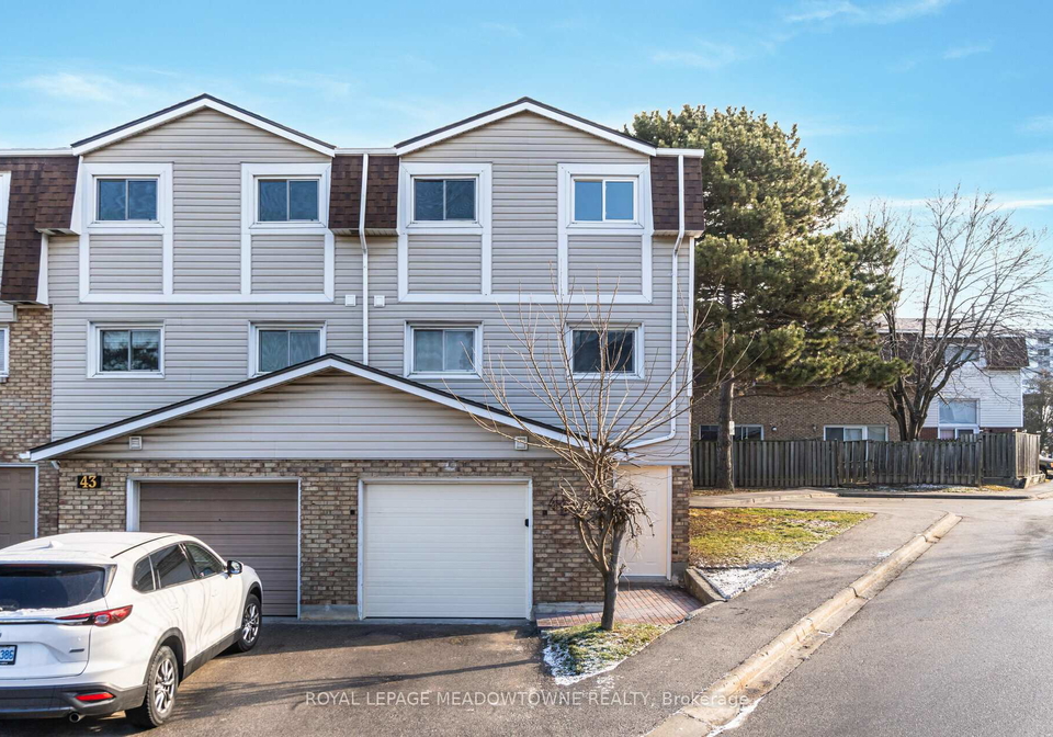 11-harrisford-street-hamilton-ontario-x12228558