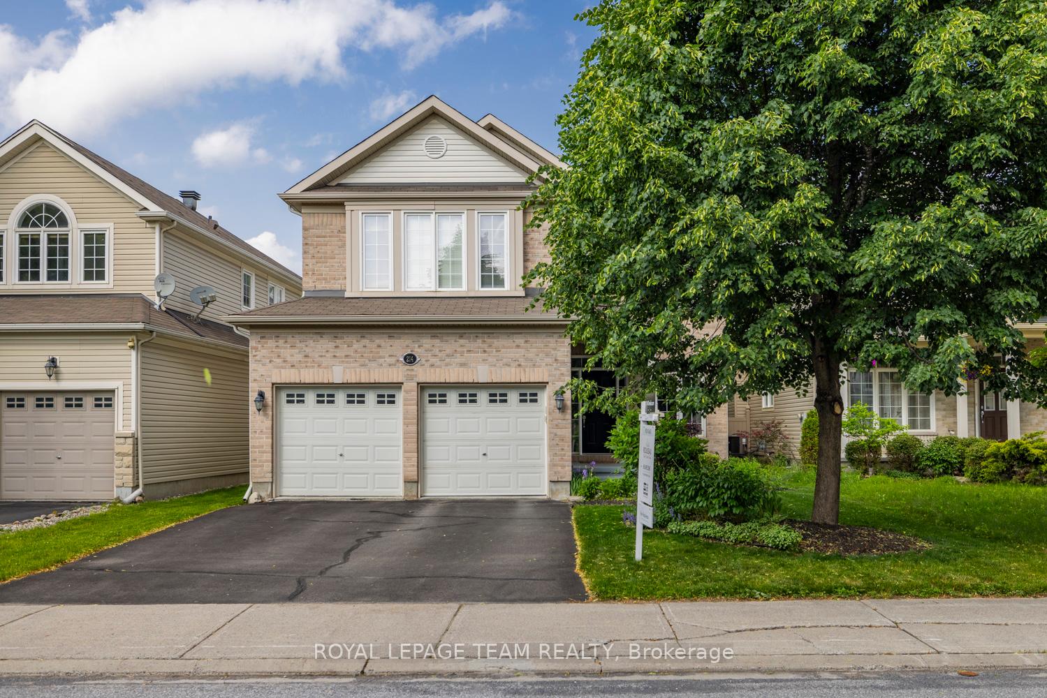 214-oneida-terrace-ottawa-ontario-x12228613