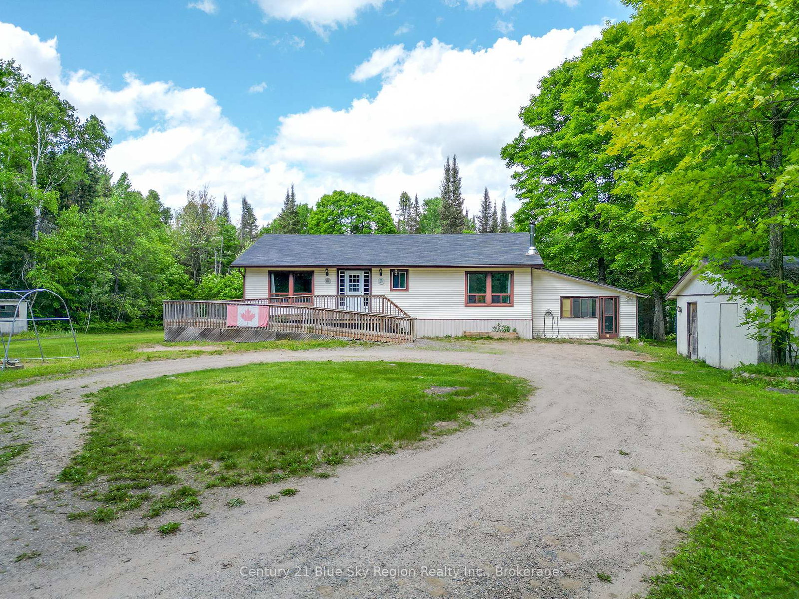 927-albert-street-n-strong-ontario-x12228627