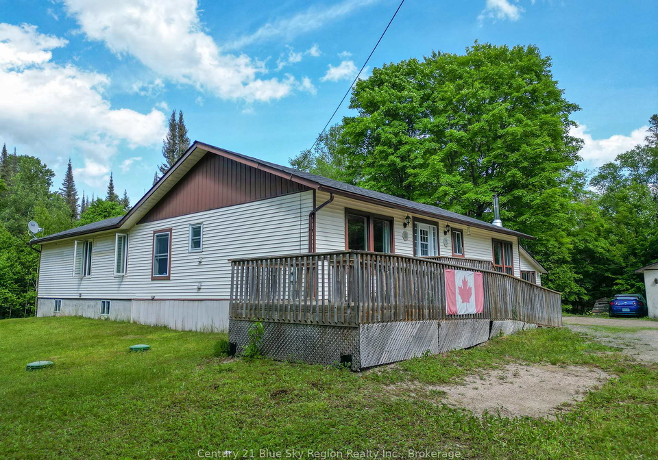 927-albert-street-n-strong-ontario-x12228627