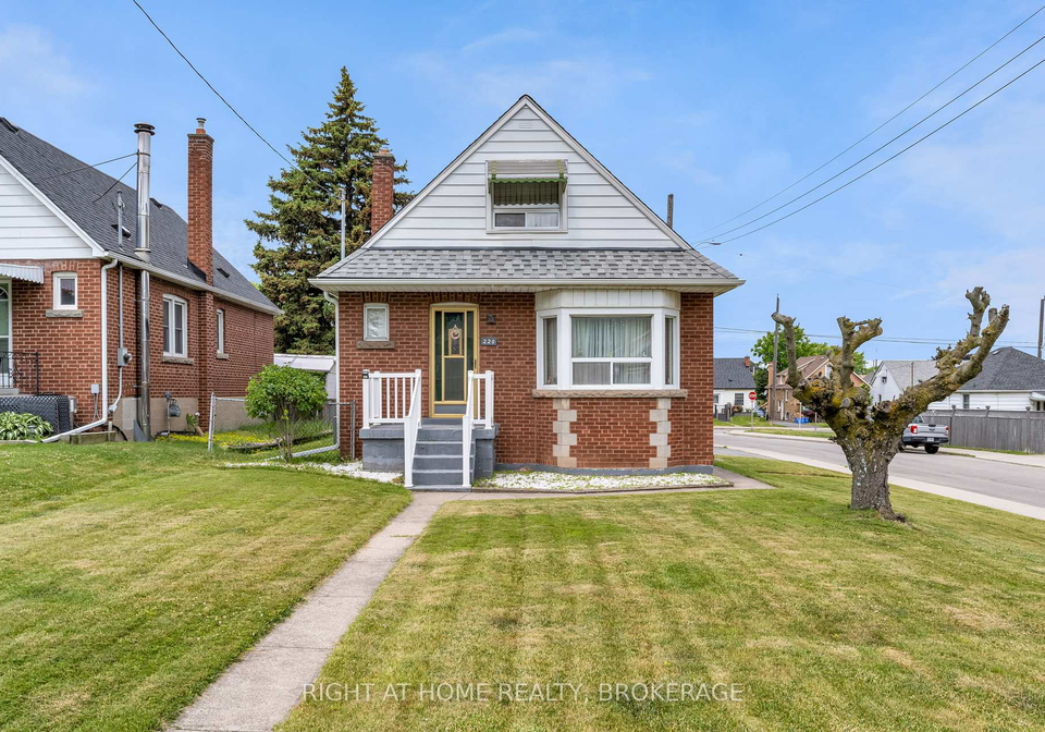 220-rodgers-road-hamilton-ontario-x12228645