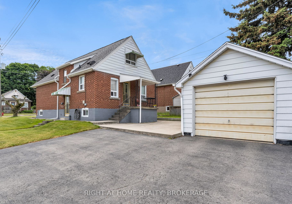 220-rodgers-road-hamilton-ontario-x12228645