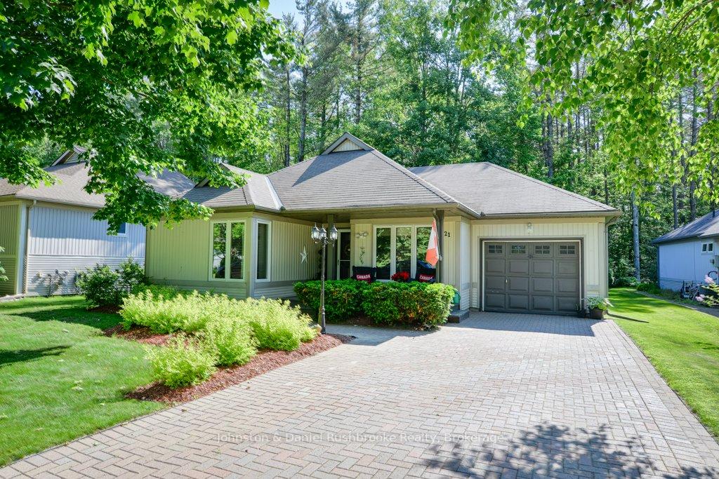 21-pineridge-gate-e-gravenhurst-ontario-x12228671