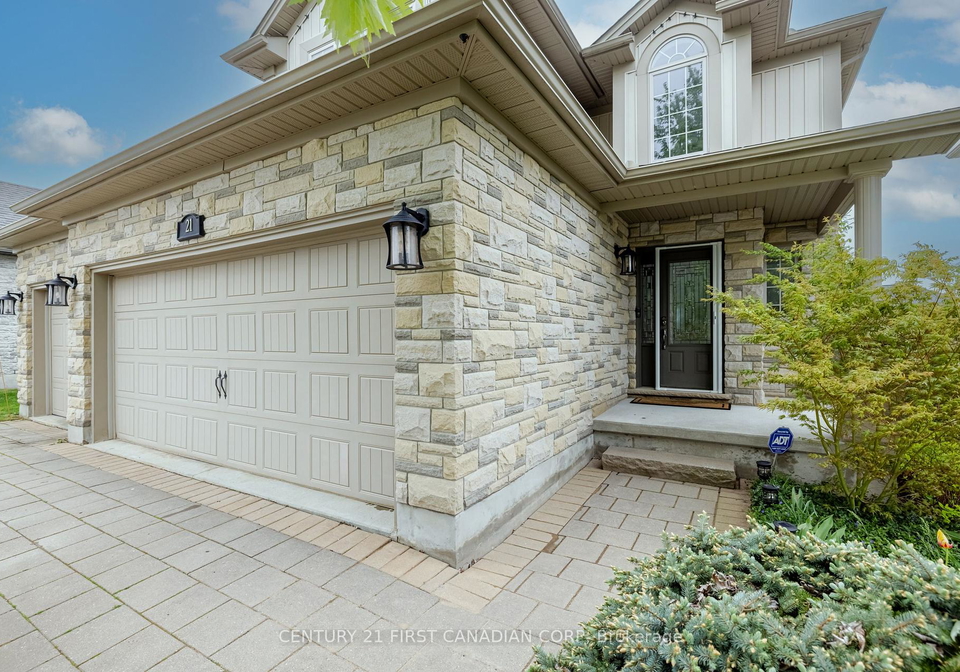 21-maplewood-lane-middlesex-centre-ontario-x12228700