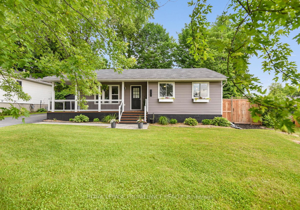 472-laurier-boulevard-brockville-ontario-x12228723
