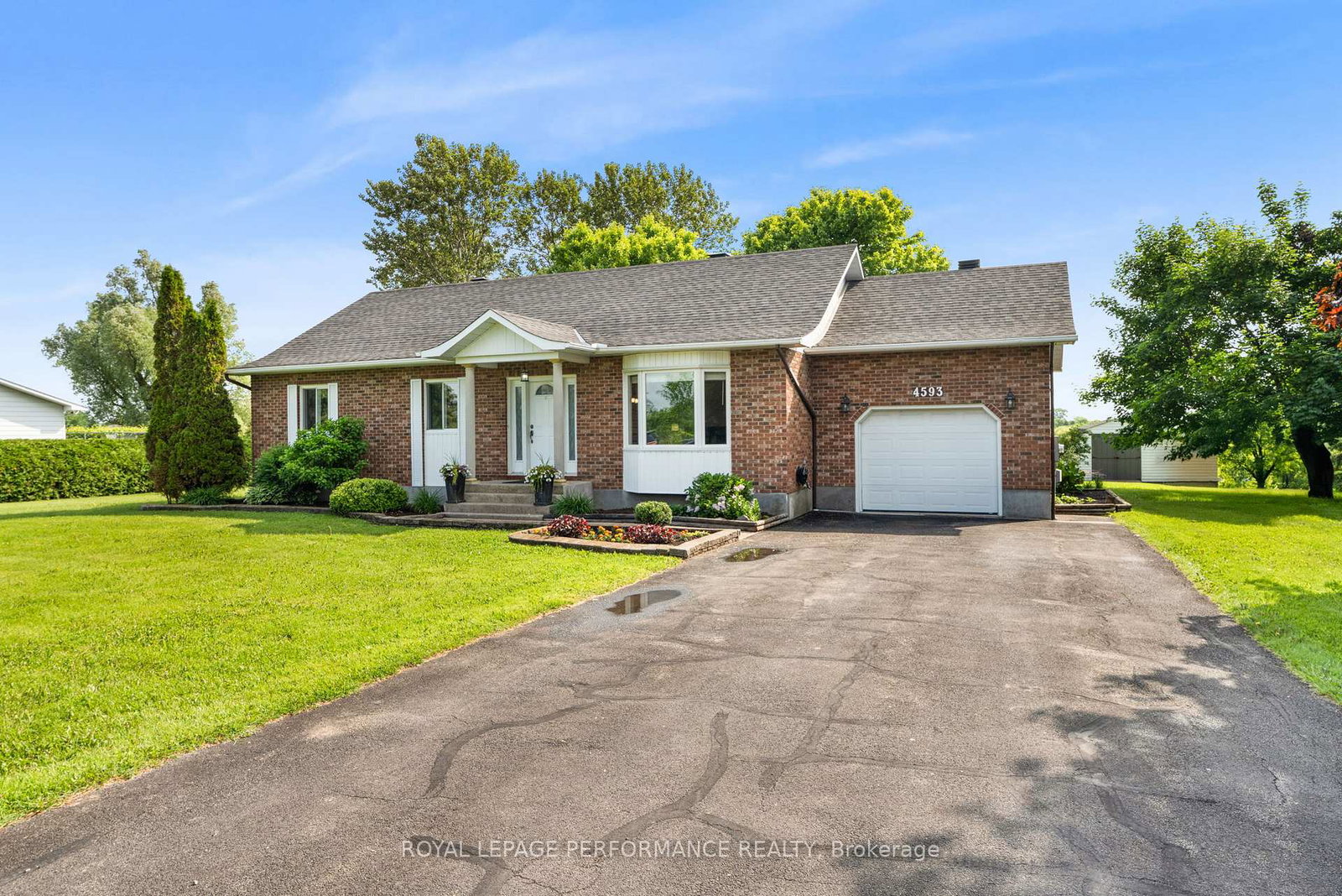4593-boundary-road-ottawa-ontario-x12228899