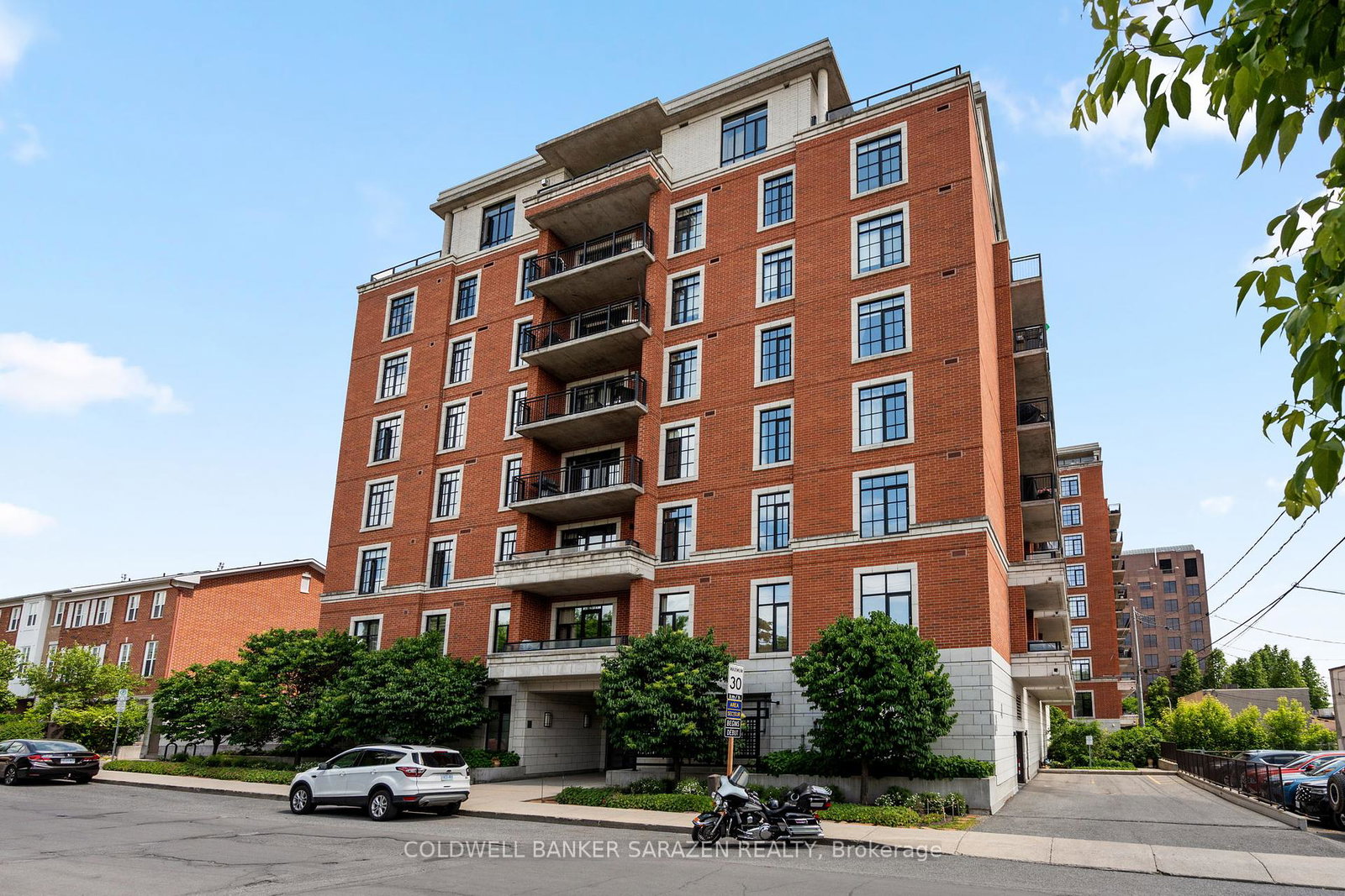 327-breezehill-avenue-s-ottawa-ontario-x12228959