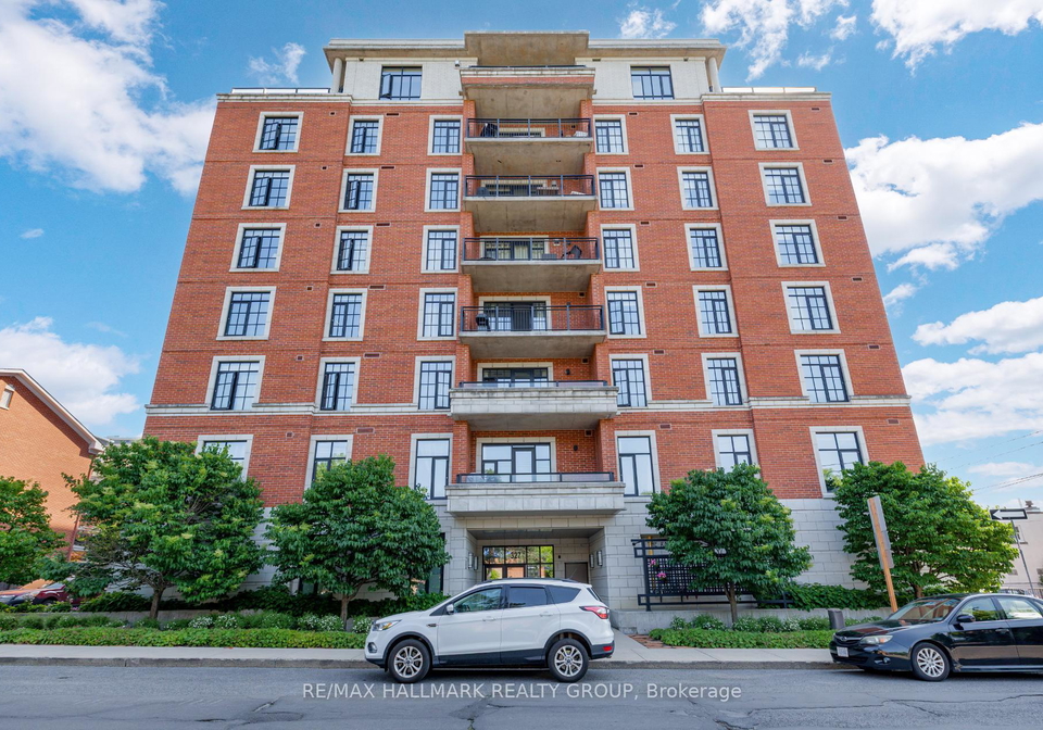 327-breezehill-avenue-s-ottawa-ontario-x12228978