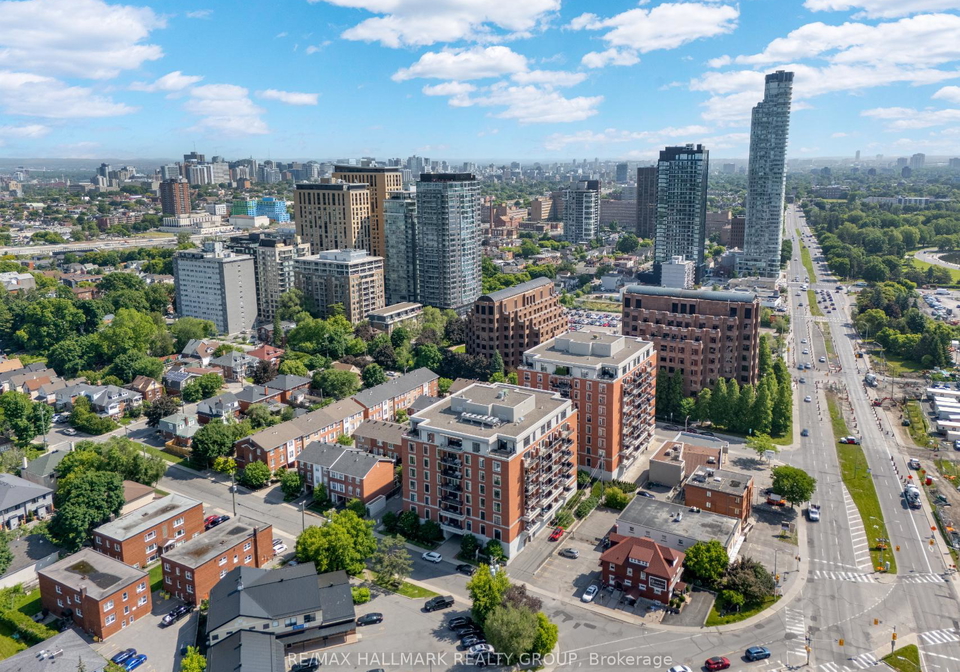 327-breezehill-avenue-s-ottawa-ontario-x12228978