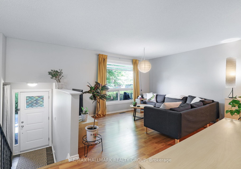405-montfort-street-ottawa-ontario-x12229181