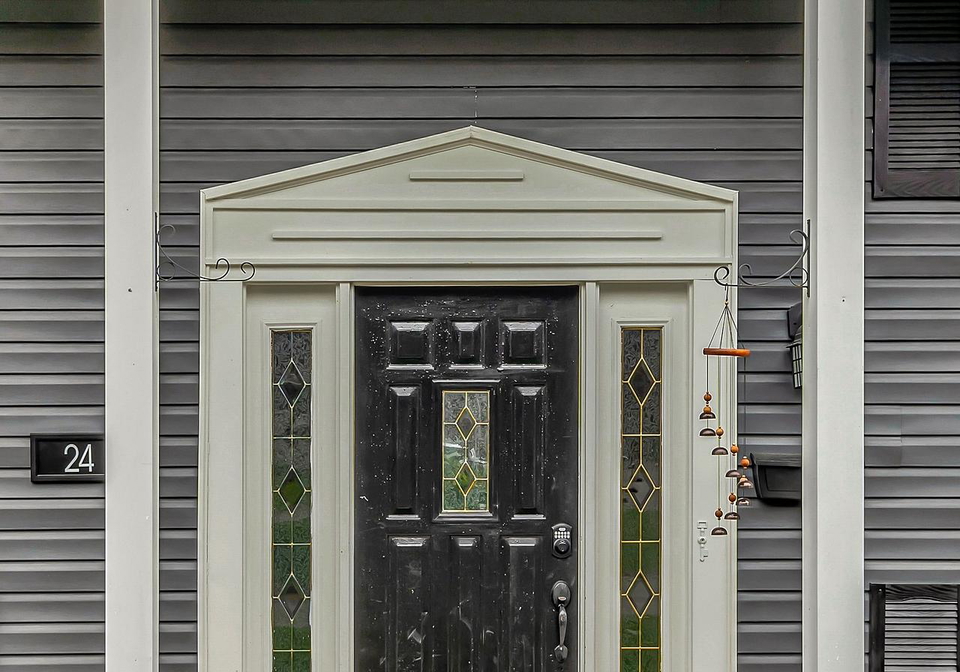 24-edgeview-drive-quinte-west-ontario-x12229194